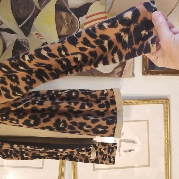 TALBOTS Leopard Print 100% Cotton Lightweight Knit Open Cardi sweater M - Picture 2 of 6